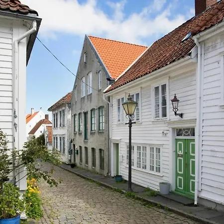 In Old Апартаменты