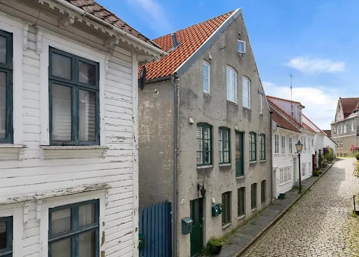 In Old * Stavanger